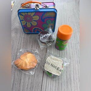 American Girl Julie's School Lunch Box With Sandwich Chips Cupcake NEW
